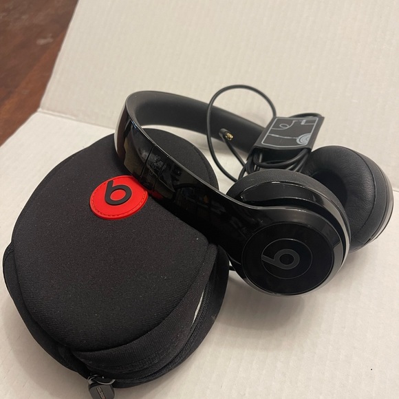 Beats by Dre Headphones Beats By Dr Dre Black Corded Headphones